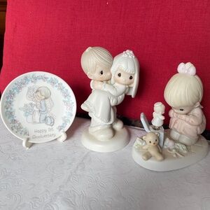 Set of 3 Precious Moments figurines
